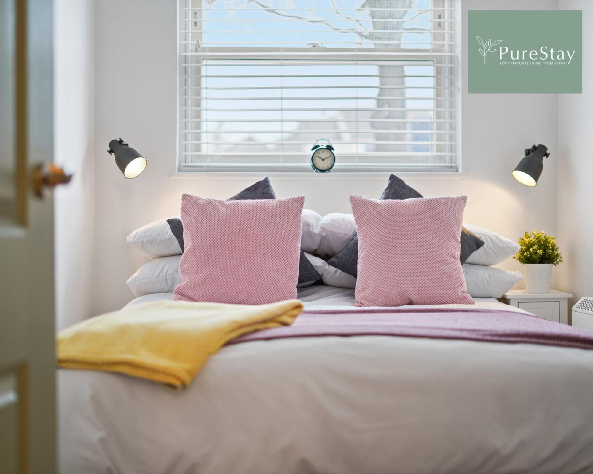 Stunning Two Bed Leamington Apartment With Free Wifi By Purestay Short Lets & Serviced Accommodation Bagian luar foto