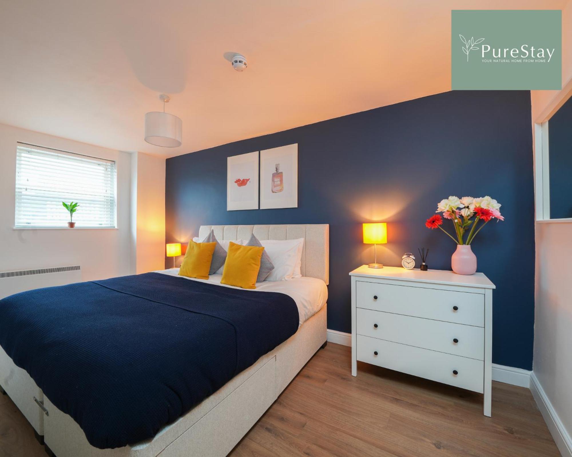 Stunning Two Bed Leamington Apartment With Free Wifi By Purestay Short Lets & Serviced Accommodation Bagian luar foto